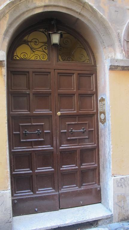 In Piazza Couette-café 2*
